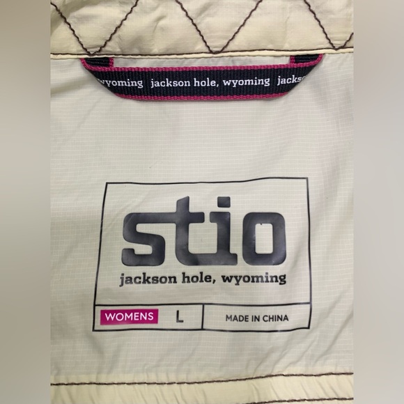 Stio Women’s Saratoga Corduroy Shirt Jacket Size Large - Picture 9 of 12